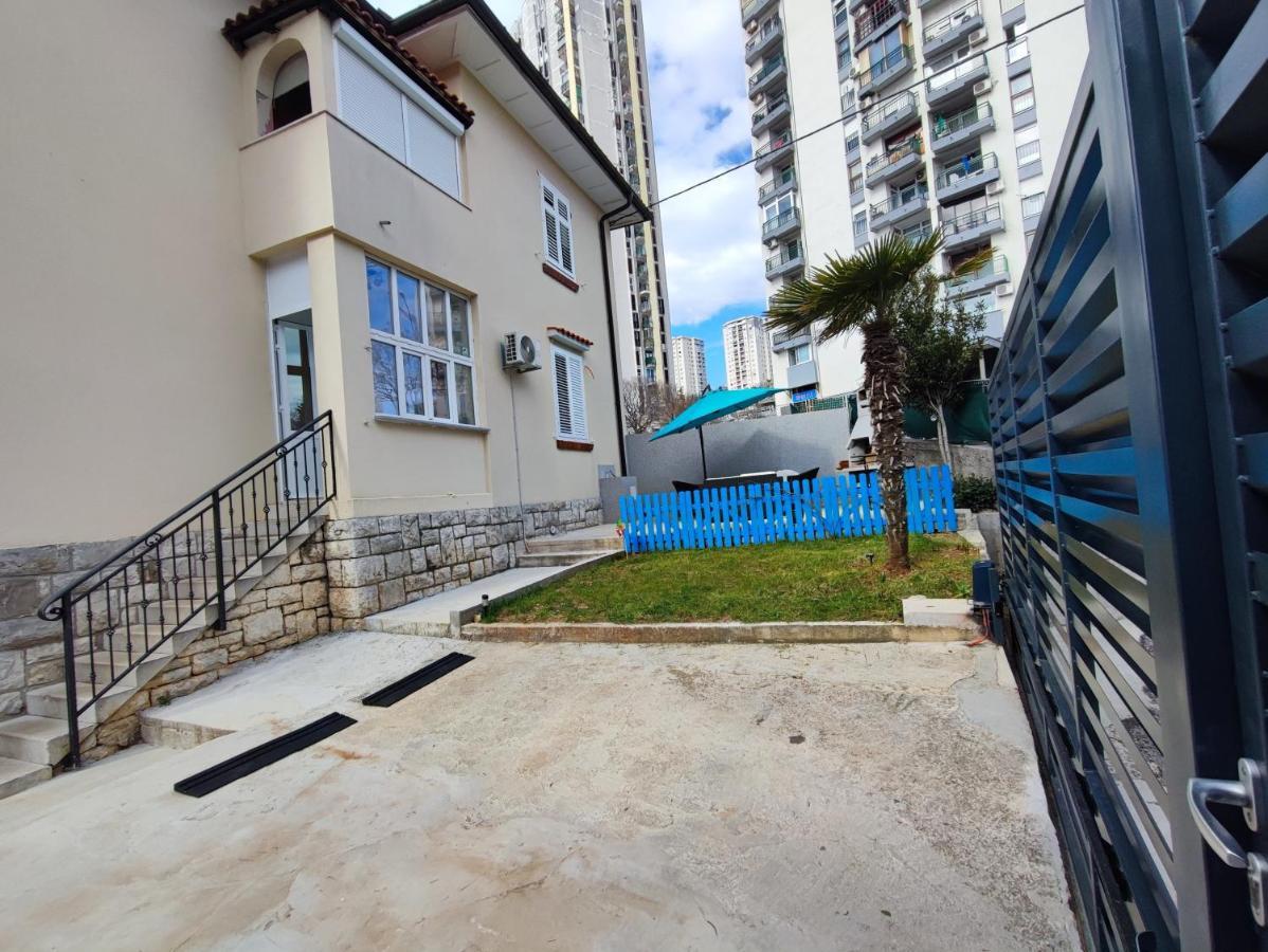 House Apartment Torretta Rijeka Bagian luar foto