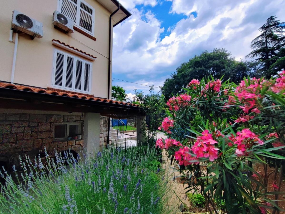 House Apartment Torretta Rijeka Bagian luar foto