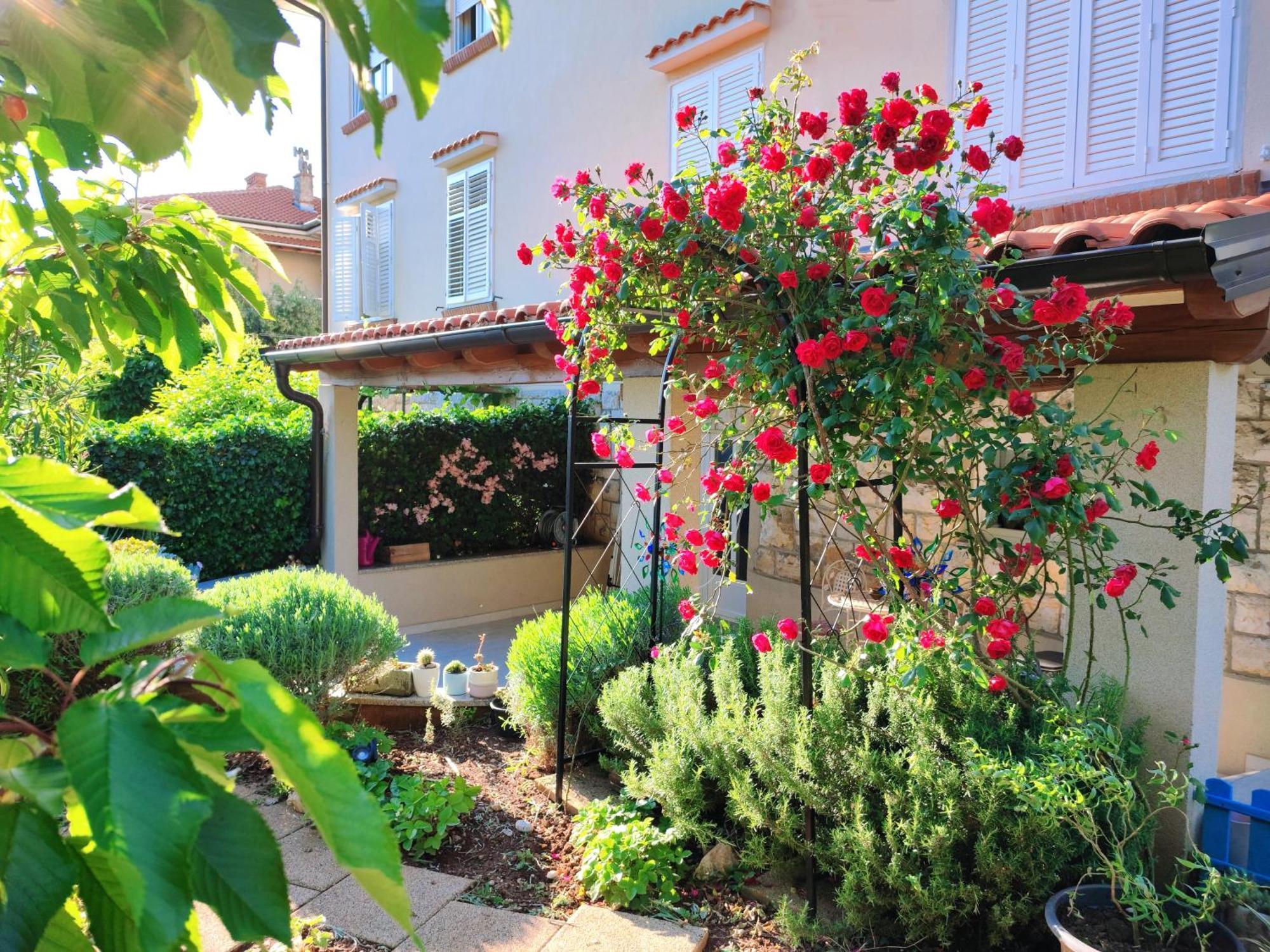 House Apartment Torretta Rijeka Bagian luar foto