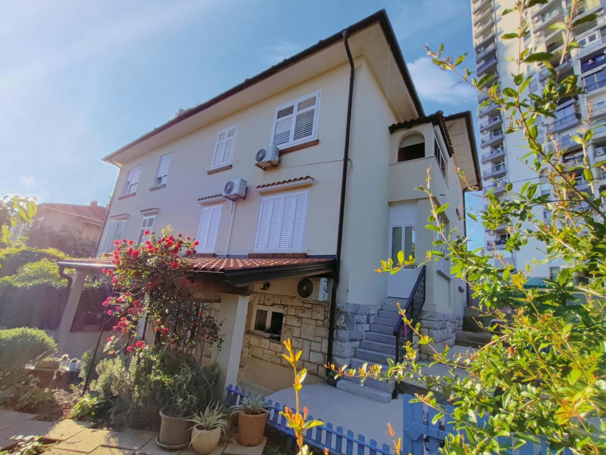 House Apartment Torretta Rijeka Ruang foto